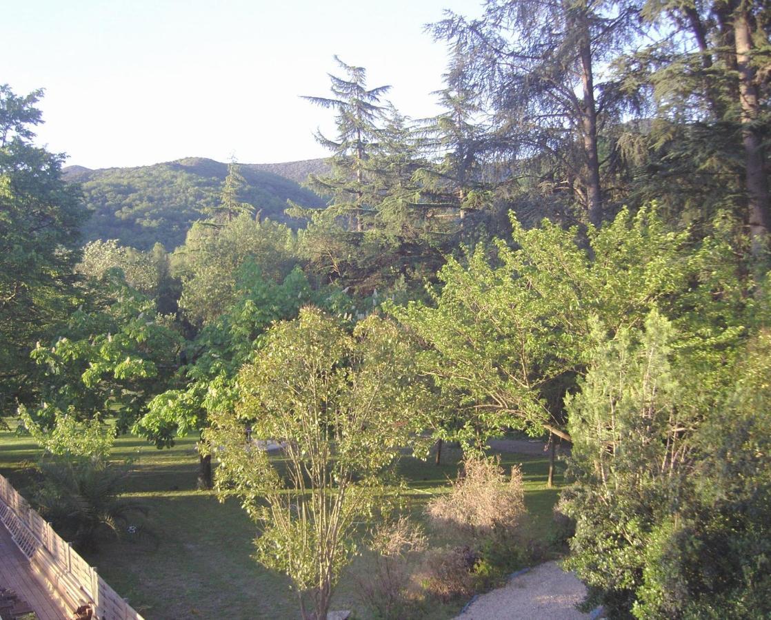 Villa Les Martinets-Piscine-Jacuzzi-Voie Verte-Gorges D'Heric-Massif Du Caroux Mons Olargues 34600 Le Poujol-sur-Orb Exterior photo